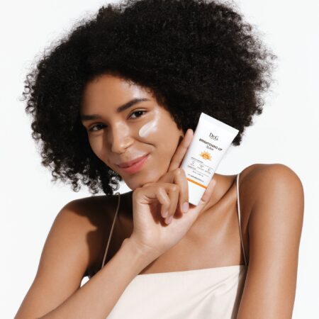 dr-g-sun-protection-35ml-dr-g-brightening-up-sun-spf50-pa-35ml-39806906564860_2048x